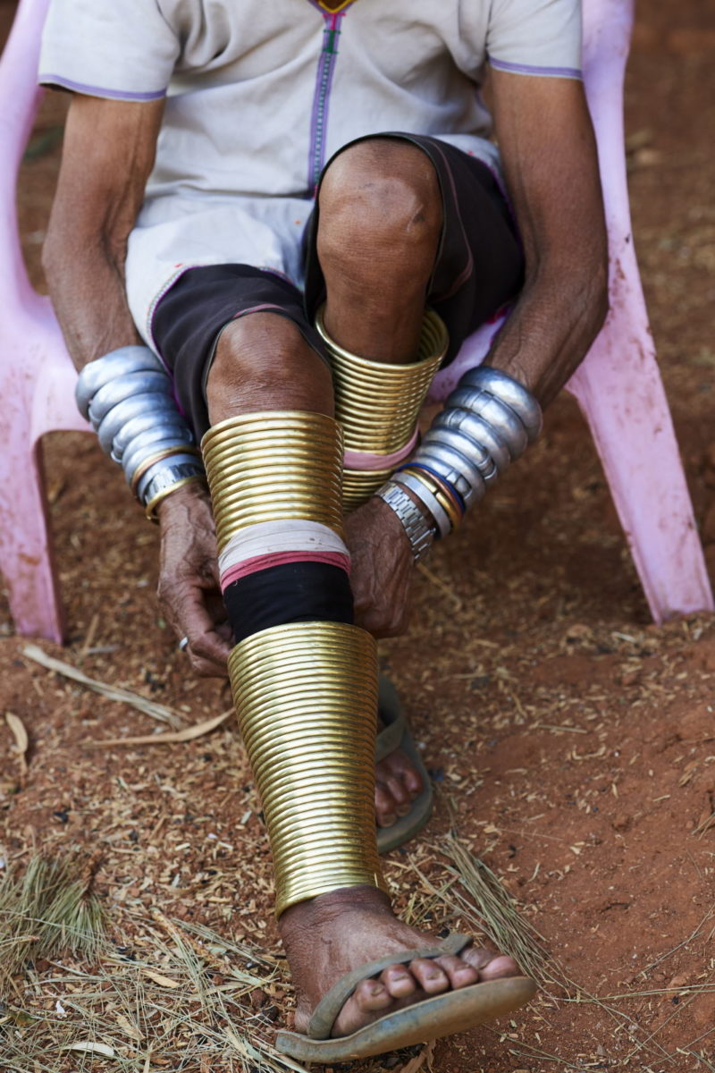 Femmes Kayan portant leur collierà spirale, Pan Pet, Etat Kayah, Myanmar